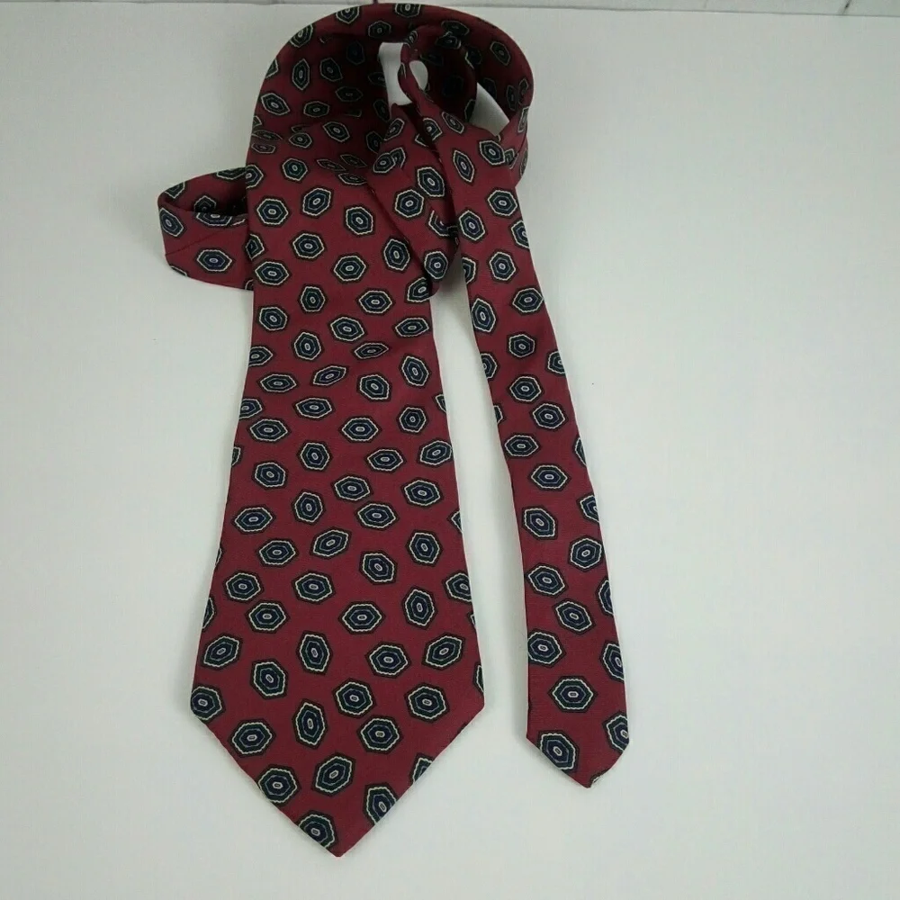 Executive Collection Red Blue Diamond Silk Tie
